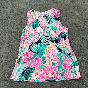 Iilly Pulitzer essie shirt
